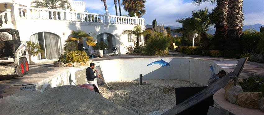 piscine silicone-marbreux réparation aquapolyester