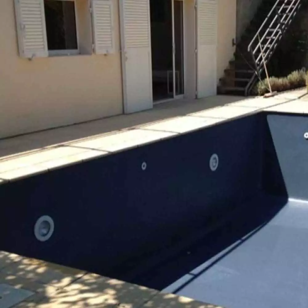 entreprise d'étanchéité de piscine à Nice